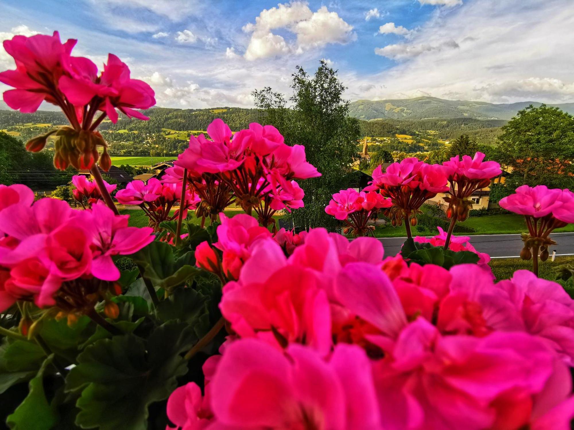 Haus Kathan Kamering ภายนอก รูปภาพ